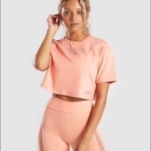 Gymshark Move Crop Top in Light Pink